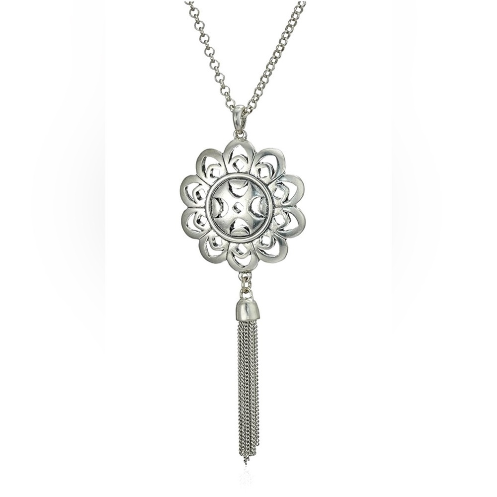 Lucky Brand Silver Tone Long Tassel Necklace 30”-32”